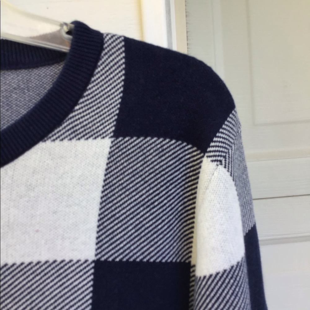 NWT J Crew Pretty Navy & White Buffalo Plaid Check Long Sleeve Sweater - Picture 4 of 7